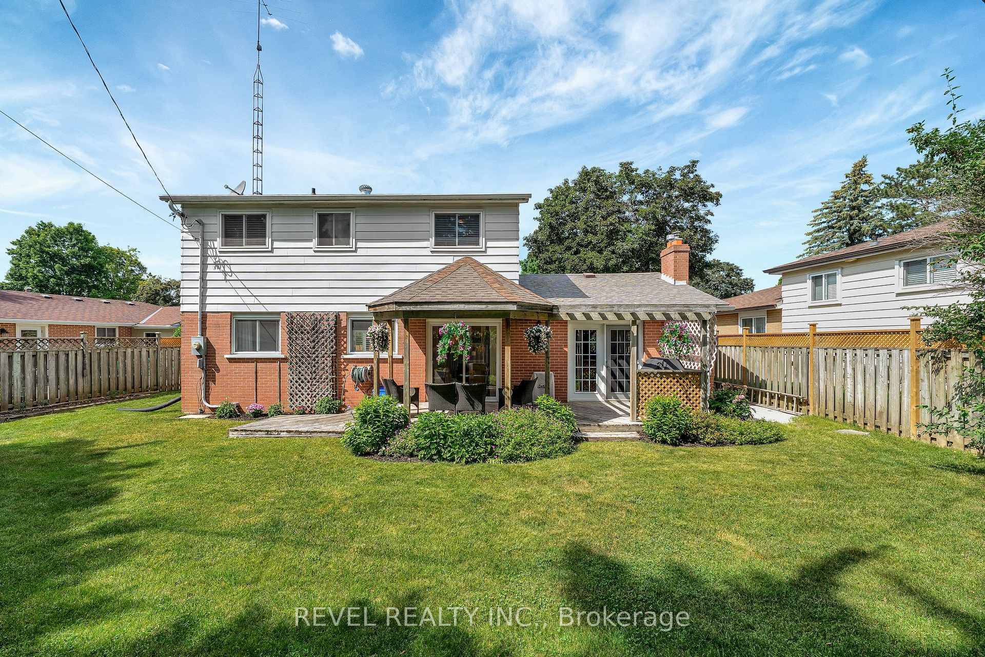 Photo 43 of 21 Adeline Avenue, New Tecumseth, Tottenham — HOMEH