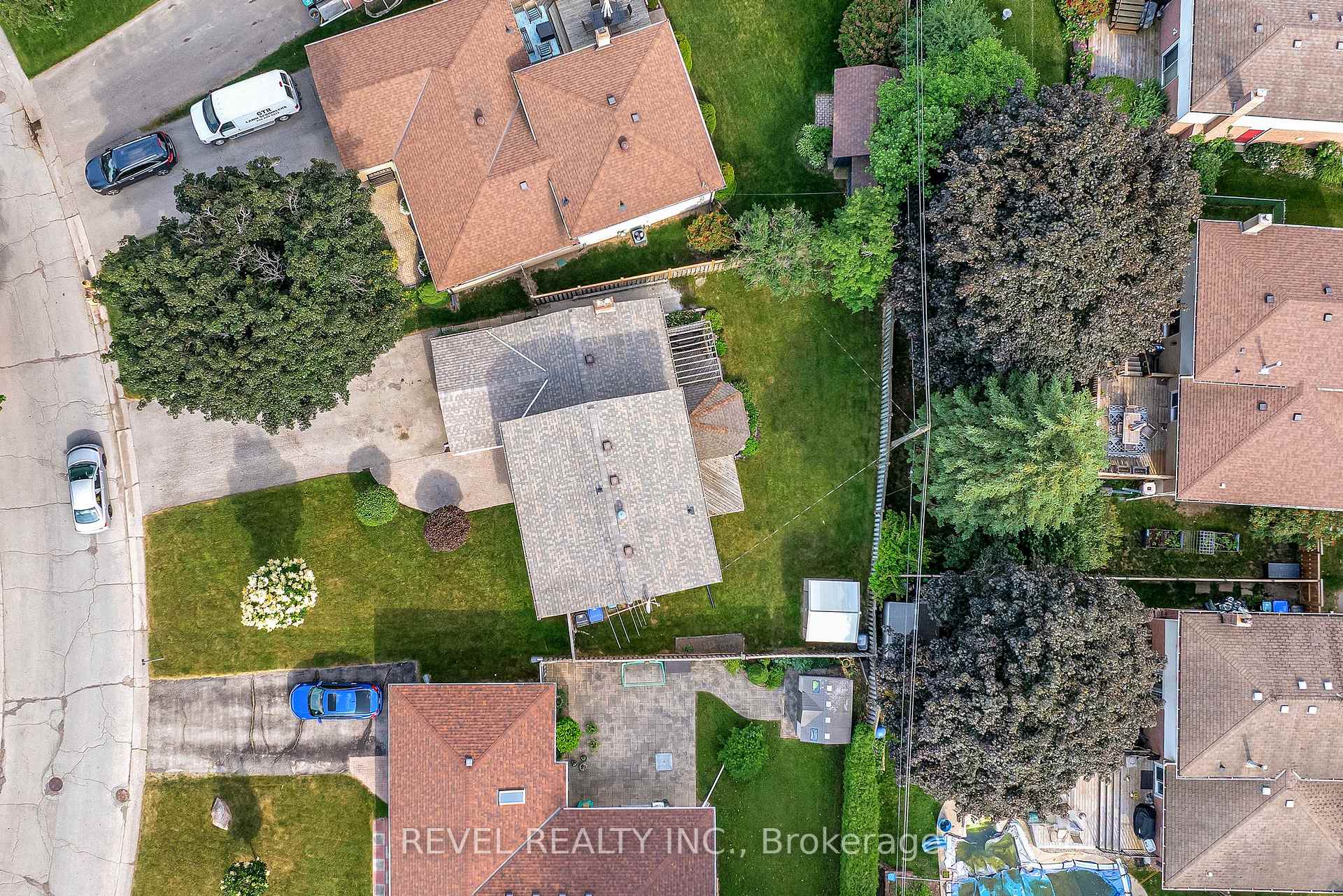Photo 50 of 21 Adeline Avenue, New Tecumseth, Tottenham — HOMEH