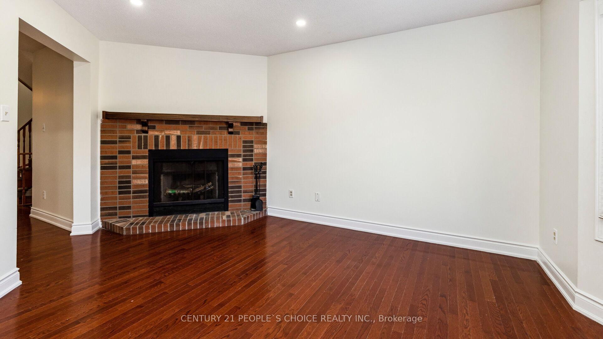 Photo 5 of 3464 Nutcracker Drive, Mississauga, Lisgar — HOMEH