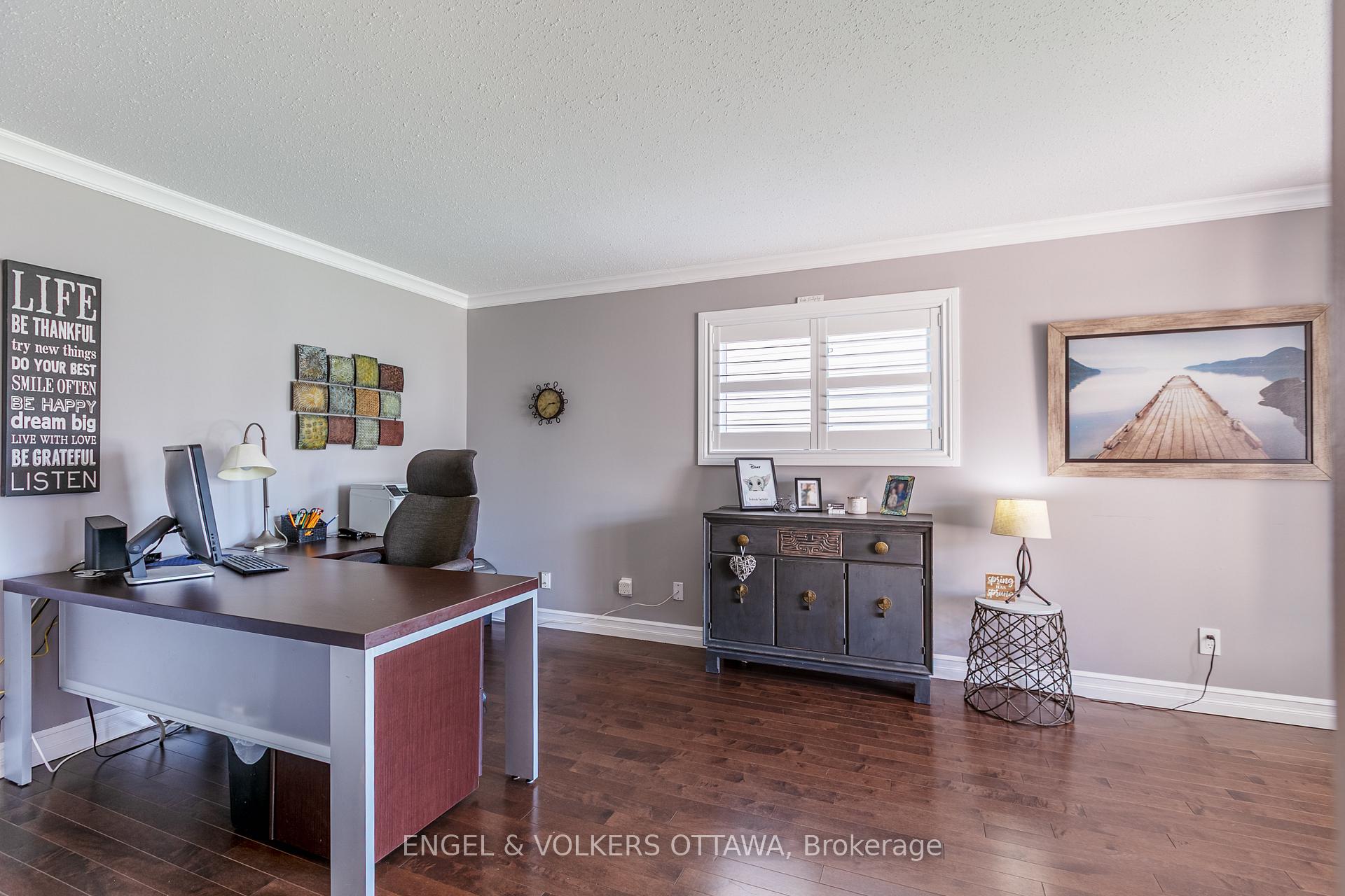 Photo 11 of 6149 Westwater Crescent, Ottawa, Chapel Hill South - Orleans Village — HOMEH