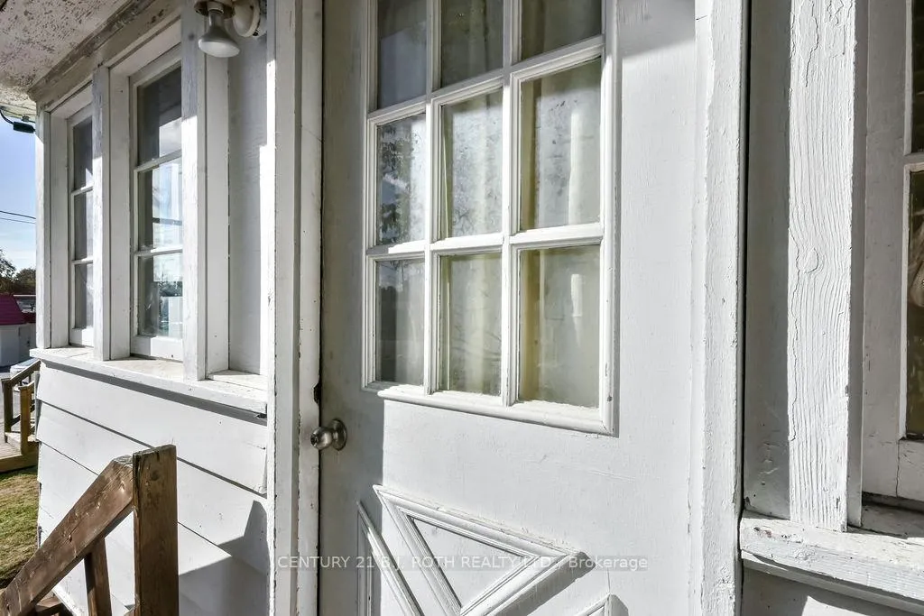 Photo 7 of 200 Edward Street, Orillia — HOMEH