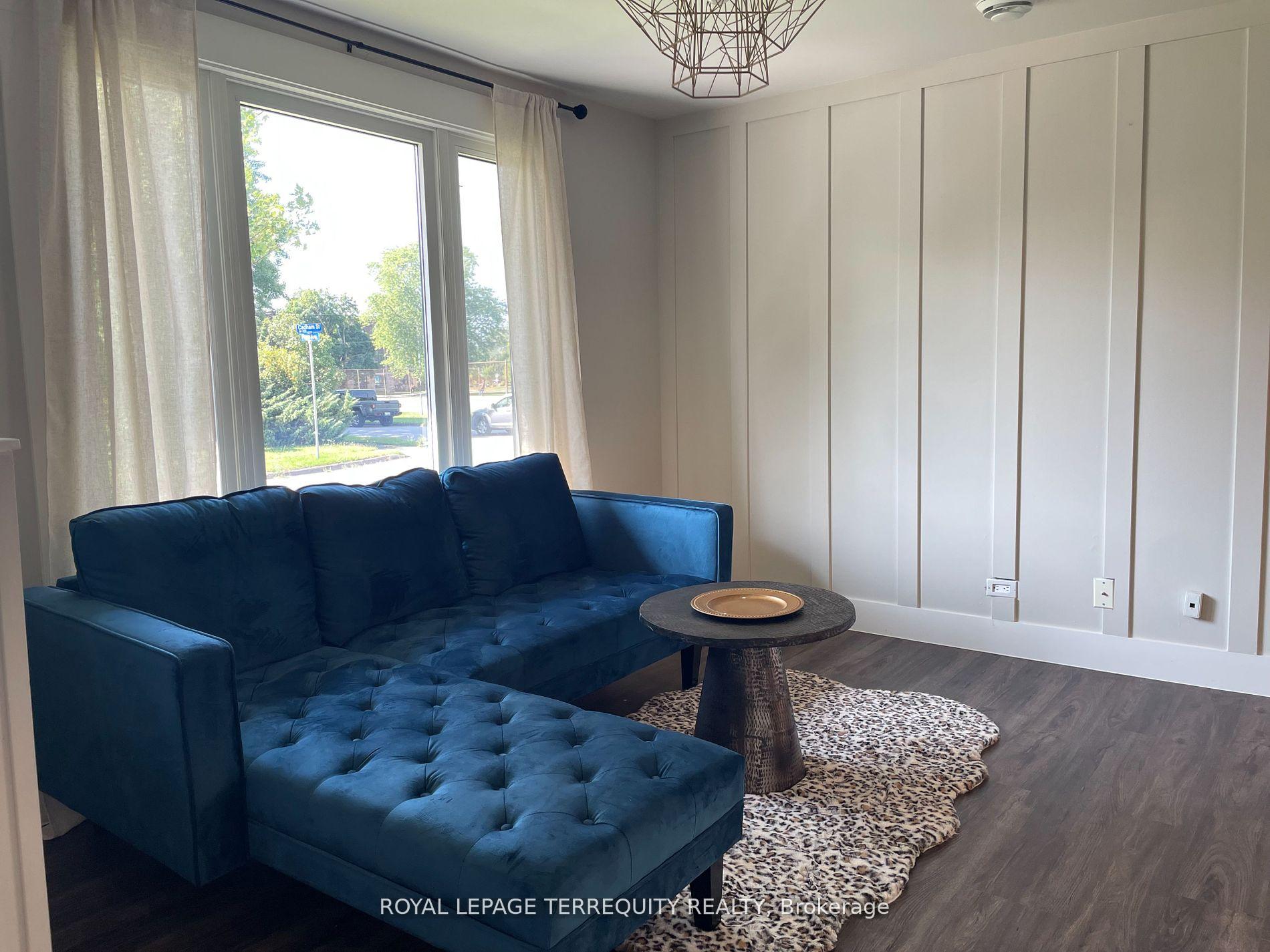 Photo 3 of 6277 Cadham Street, Niagara Falls, Arad/Fallsview — HOMEH