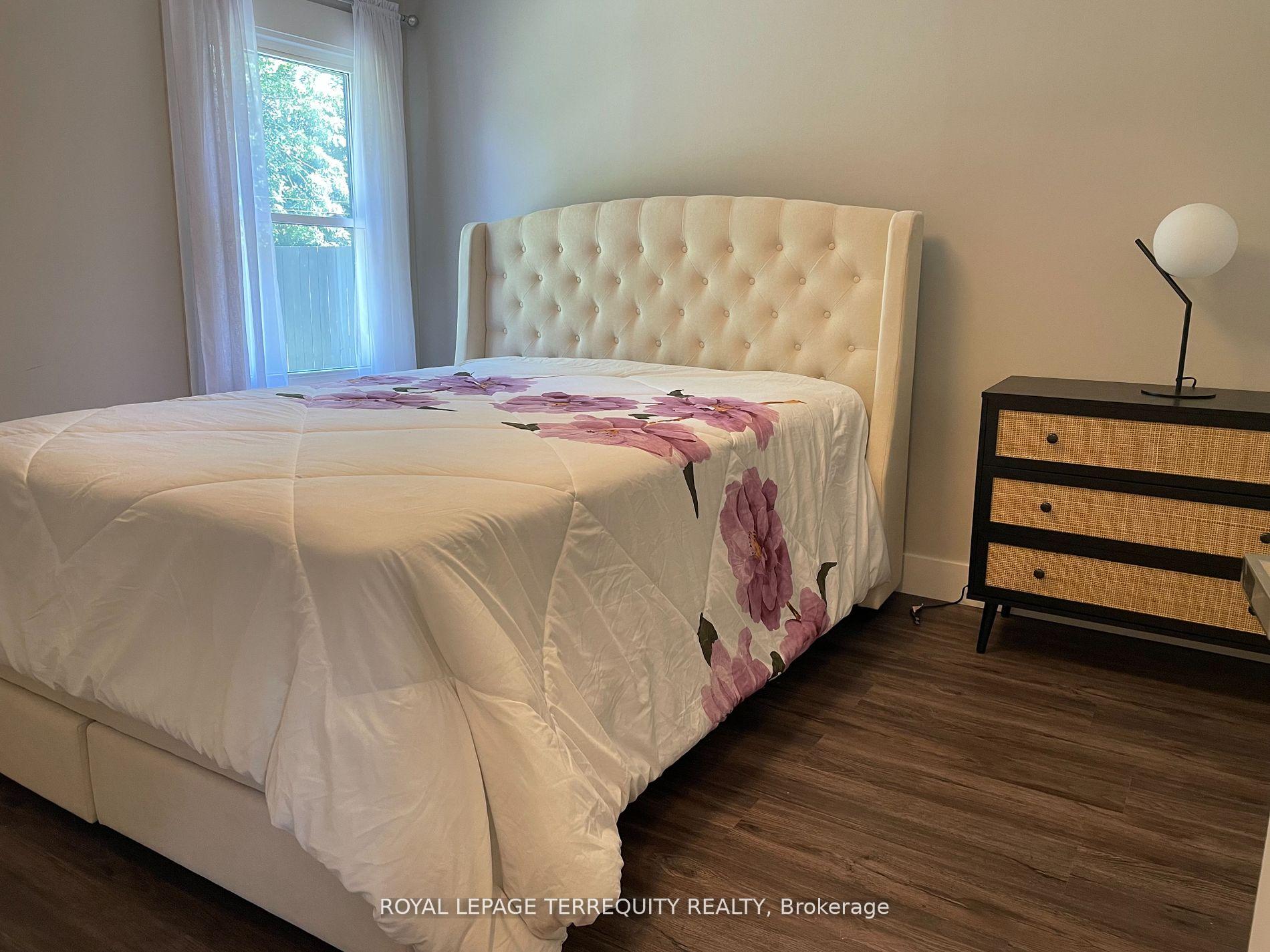 Photo 6 of 6277 Cadham Street, Niagara Falls, Arad/Fallsview — HOMEH