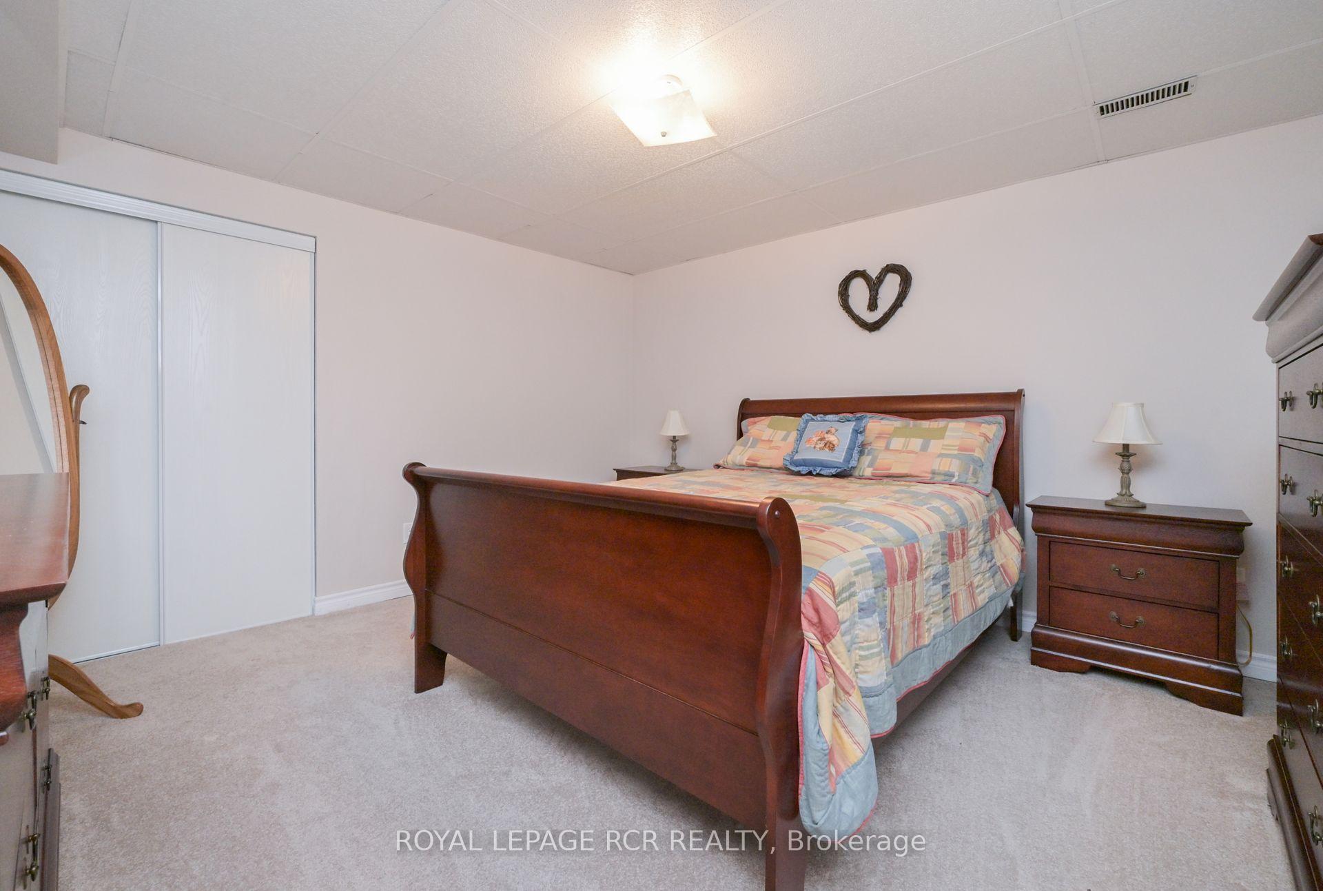 Photo 30 of 159 Bowerman Boulevard, New Tecumseth, Alliston — HOMEH
