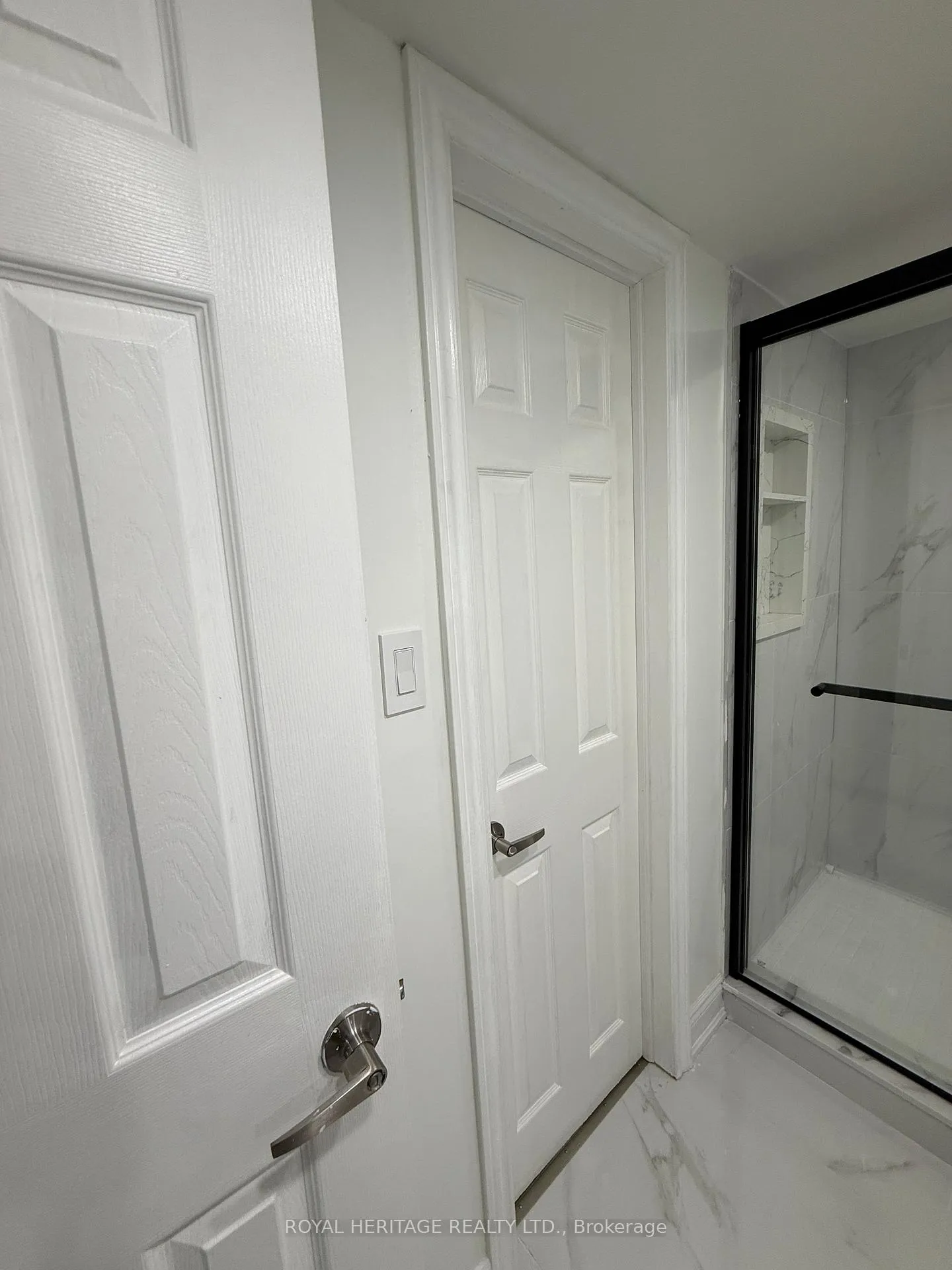 Photo 23 of 985 Black Cherry Bsmt Drive, Oshawa, Taunton — HOMEH