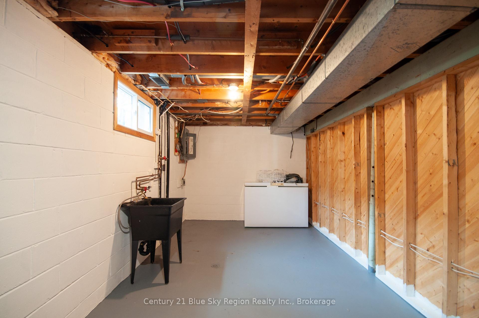 Photo 30 of 6 Portage Avenue, North Bay, Ferris — HOMEH