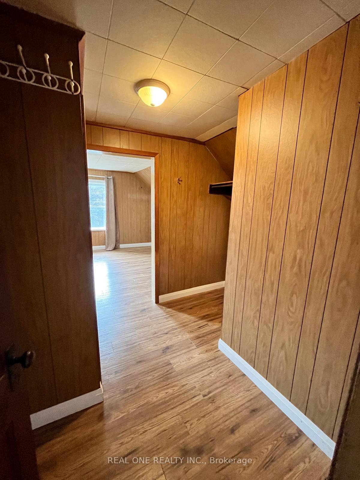 Photo 10 of Unit 1, 216 John Street, Orillia — HOMEH