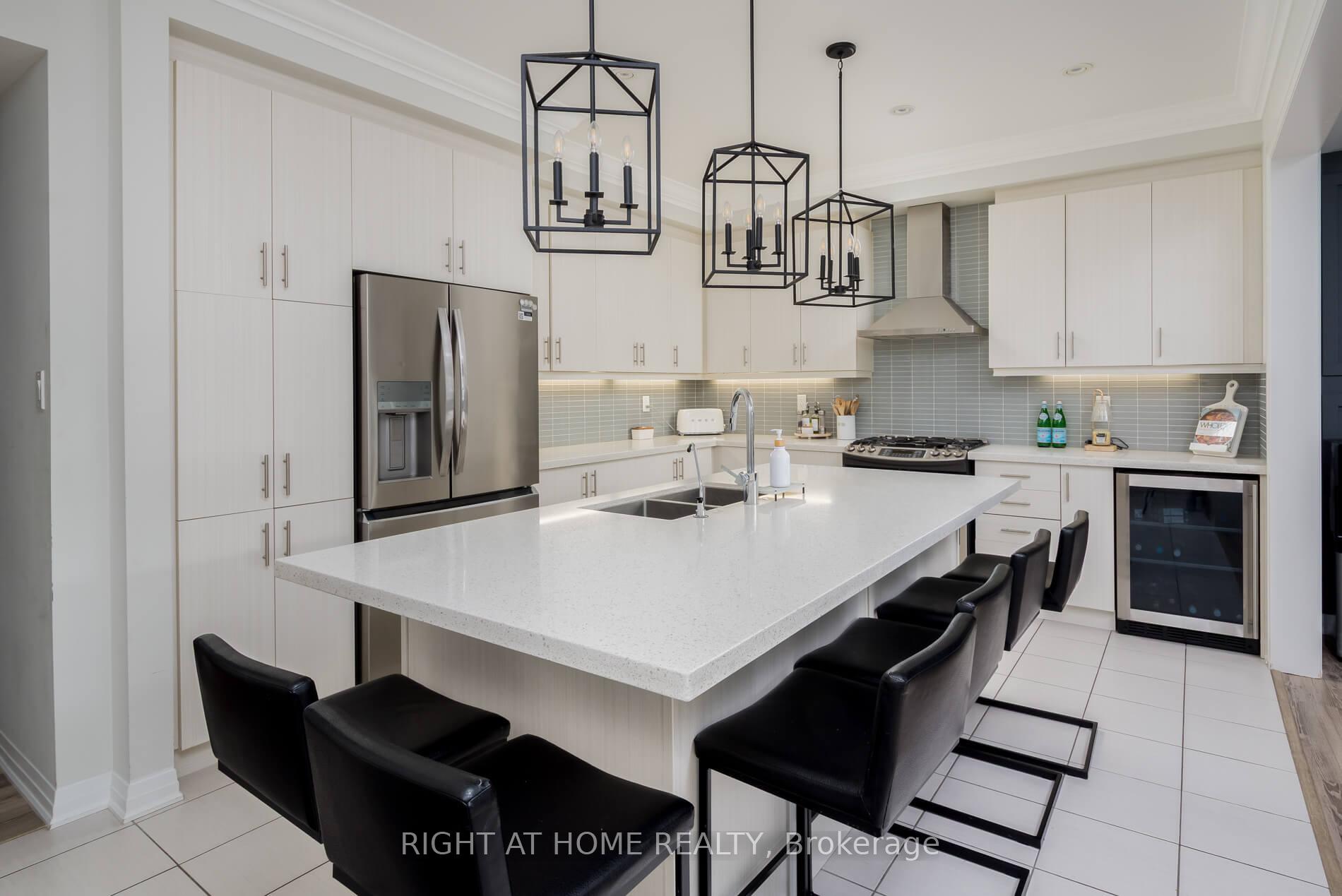 Photo 11 of 37 Jenkins Avenue, New Tecumseth, Tottenham — HOMEH
