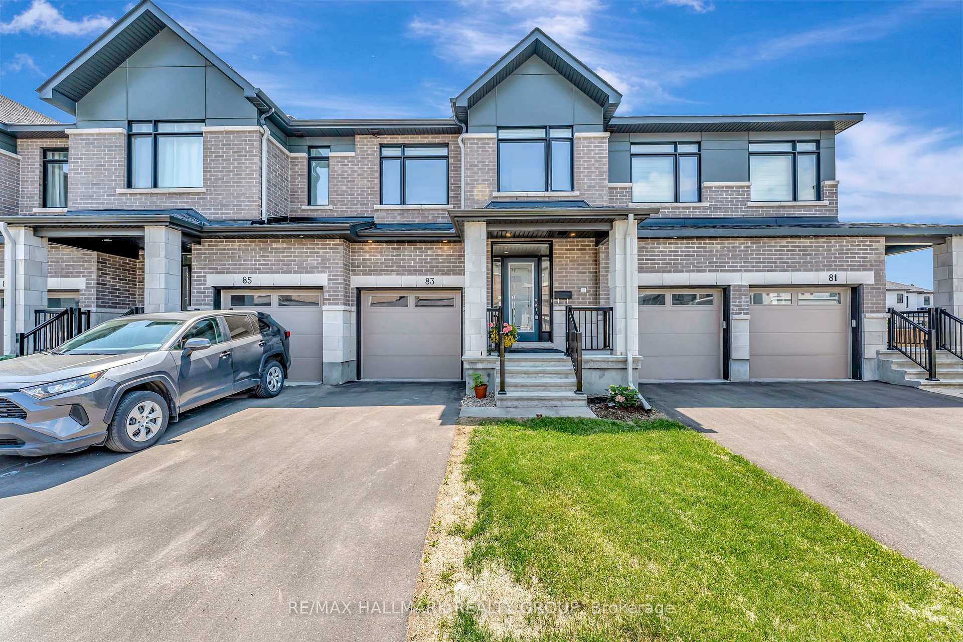 Photo 1 of 83 Bon Temps Way, Ottawa, Mer Bleue/Bradley Estates/Anderson Park — HOMEH