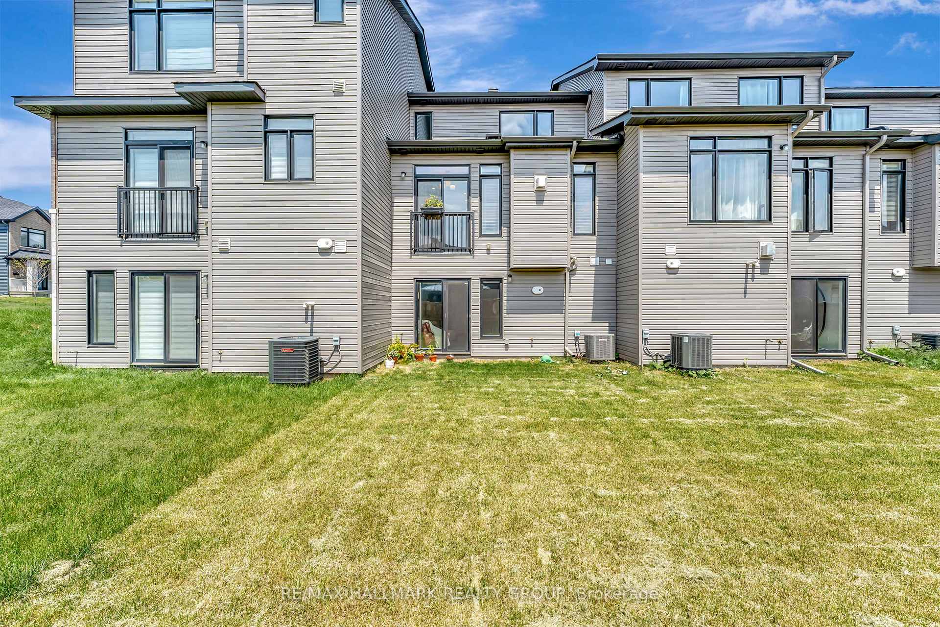 Photo 36 of 83 Bon Temps Way, Ottawa, Mer Bleue/Bradley Estates/Anderson Park — HOMEH