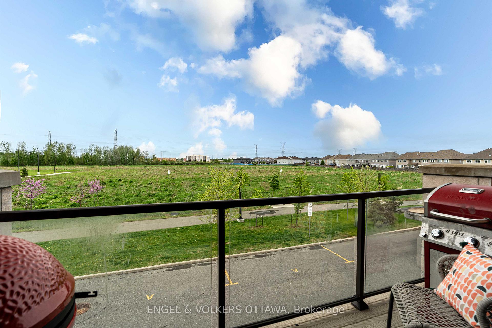 Photo 46 of 501 Chaperal Private, Ottawa, Avalon West — HOMEH