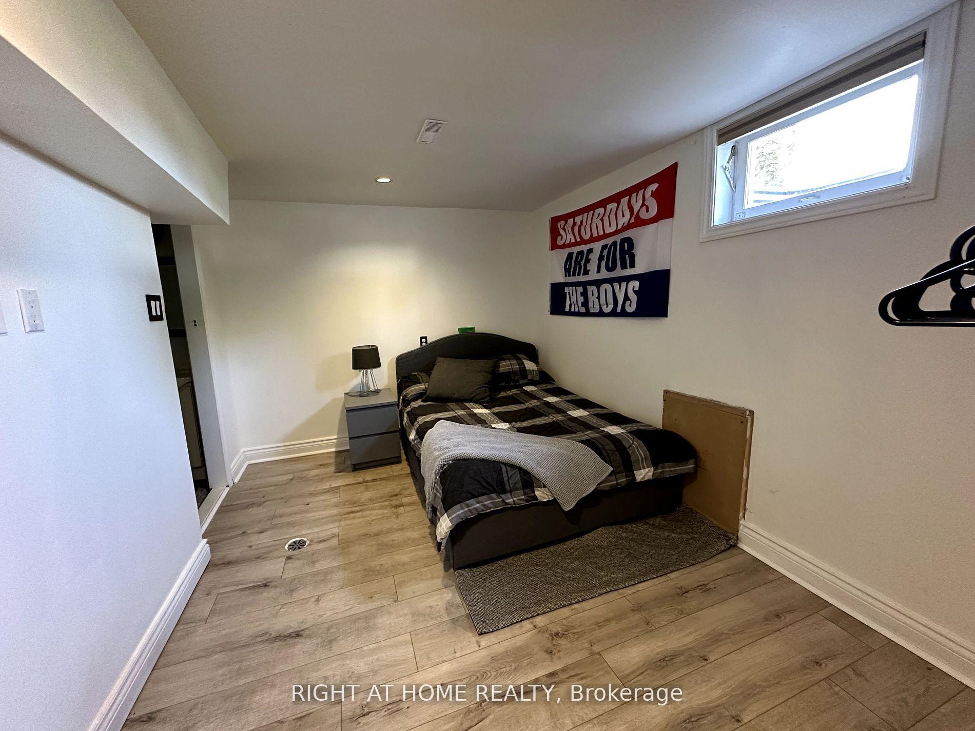 Photo 15 of 166 Barkley Crescent, Oshawa, Vanier — HOMEH