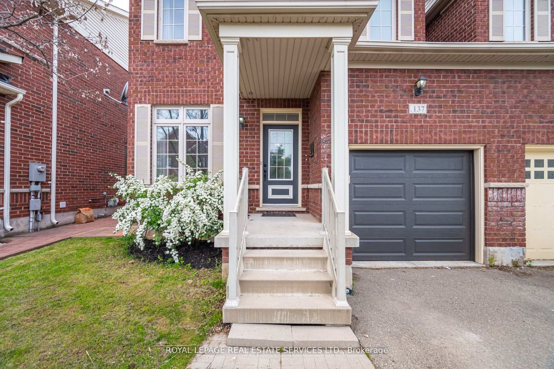 Photo 27 of 137 Holmes Crescent, Milton, Scott — HOMEH