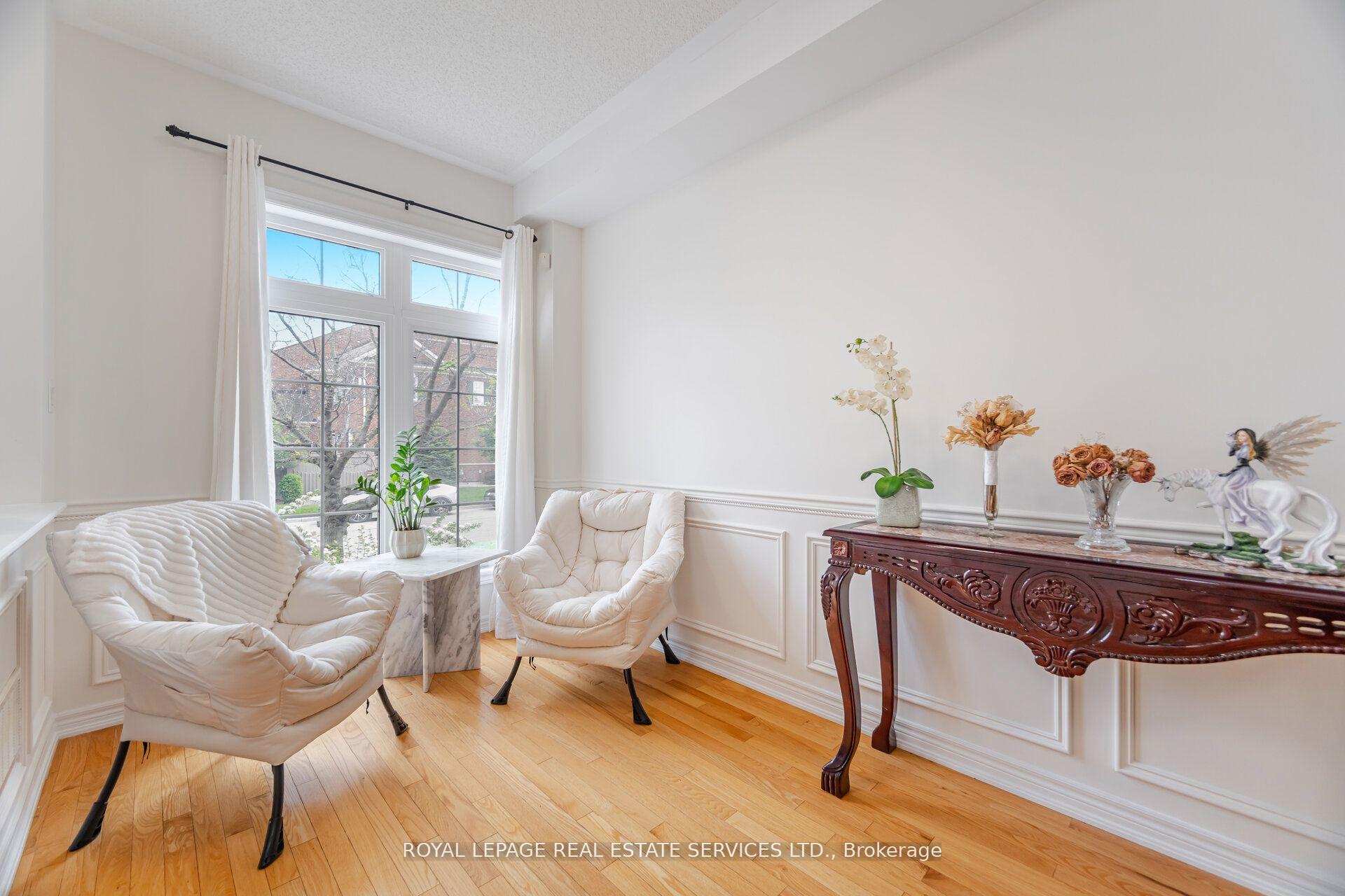 Photo 5 of 137 Holmes Crescent, Milton, Scott — HOMEH