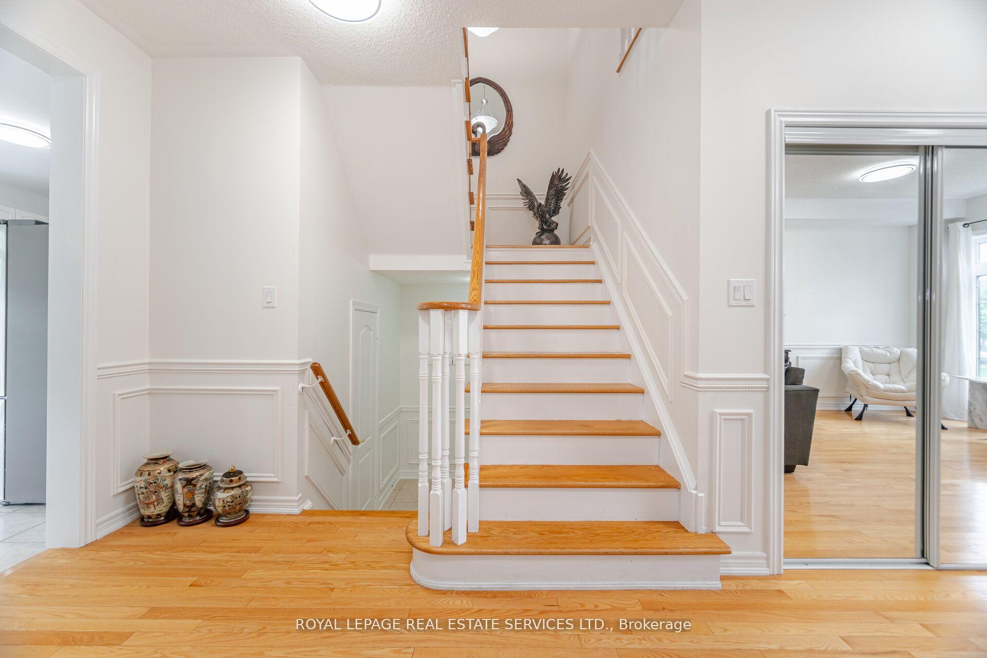 Photo 14 of 137 Holmes Crescent, Milton, Scott — HOMEH