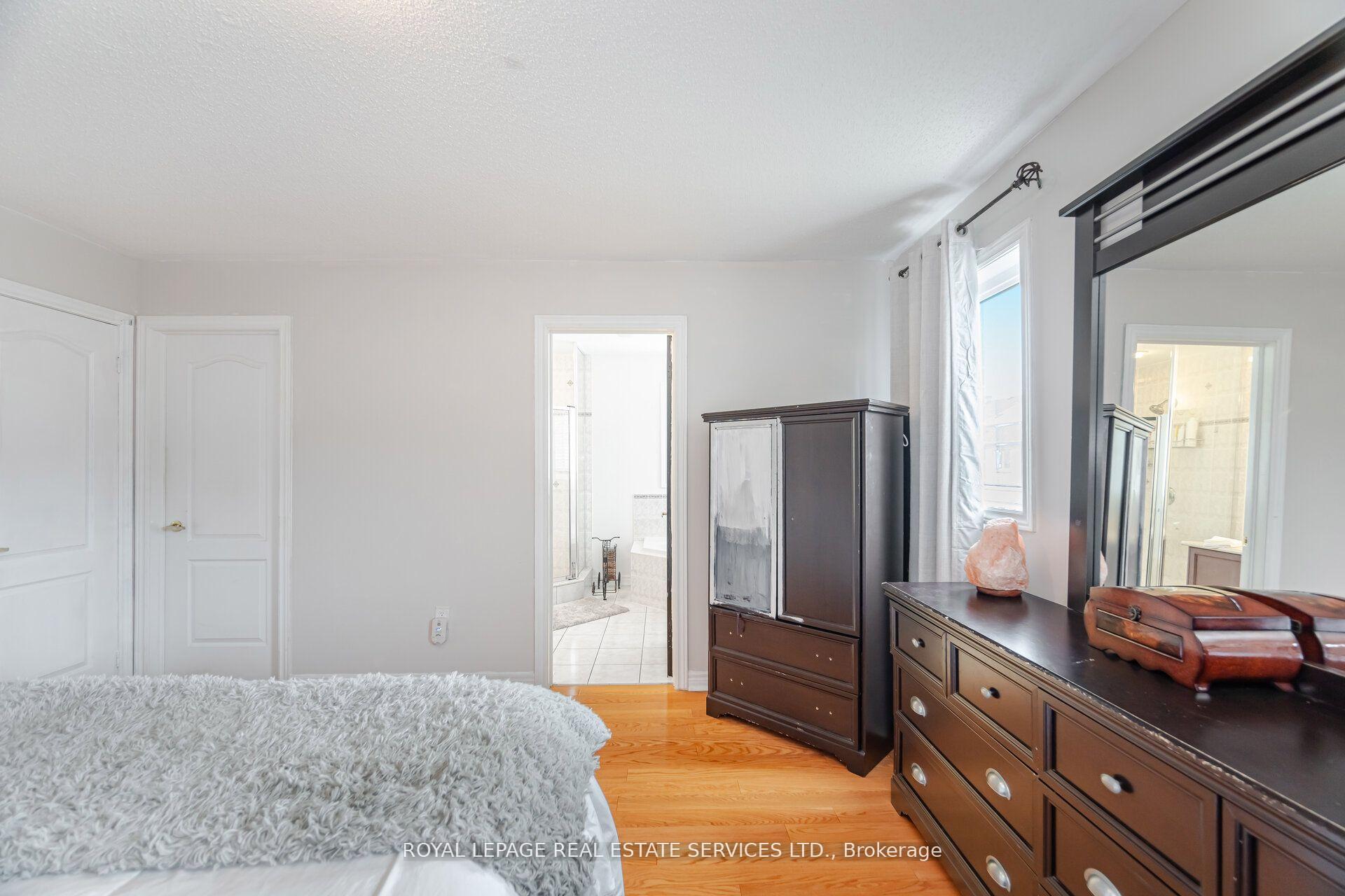 Photo 17 of 137 Holmes Crescent, Milton, Scott — HOMEH