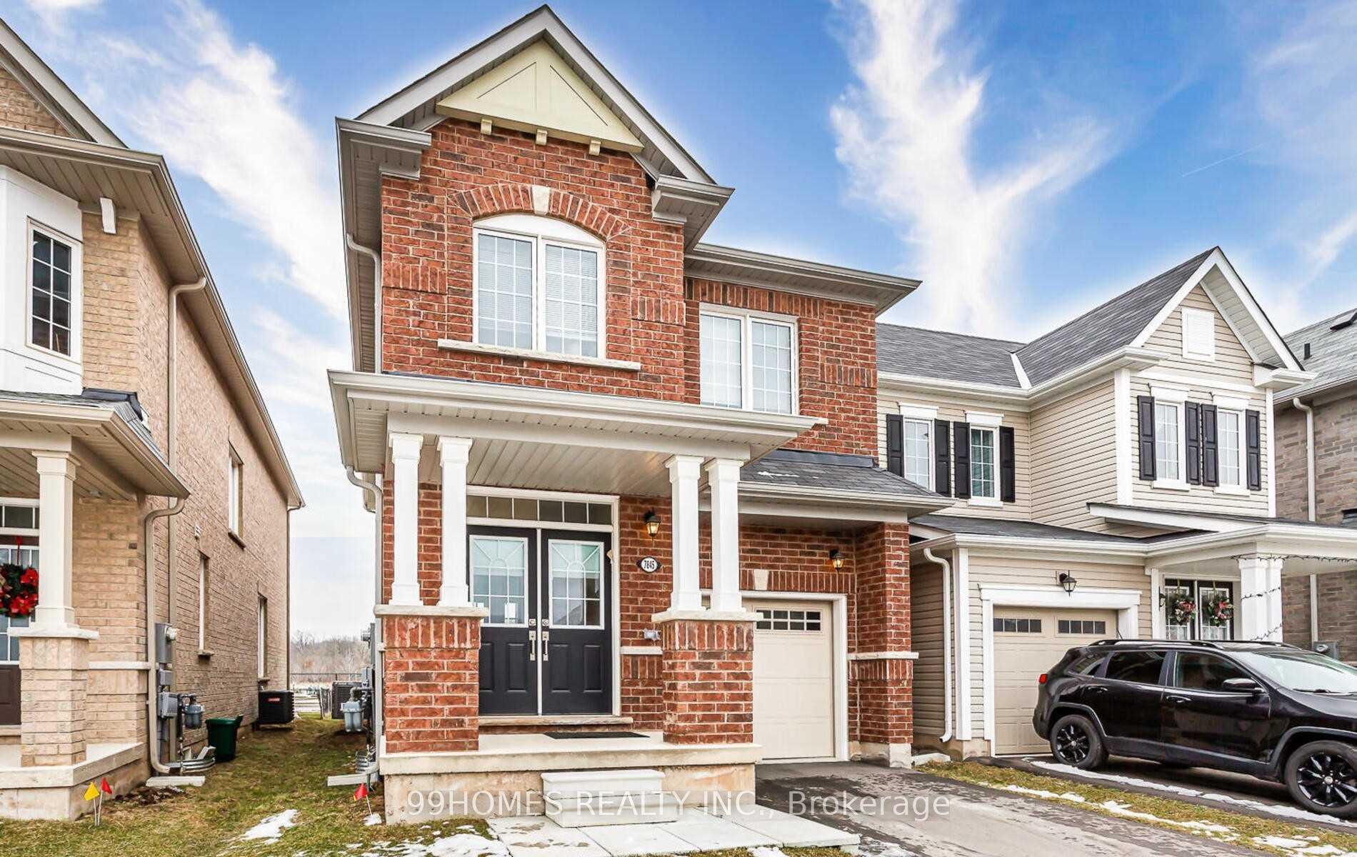 Photo 2 of 7845 Dockweed Drive, Niagara Falls, Brown — HOMEH