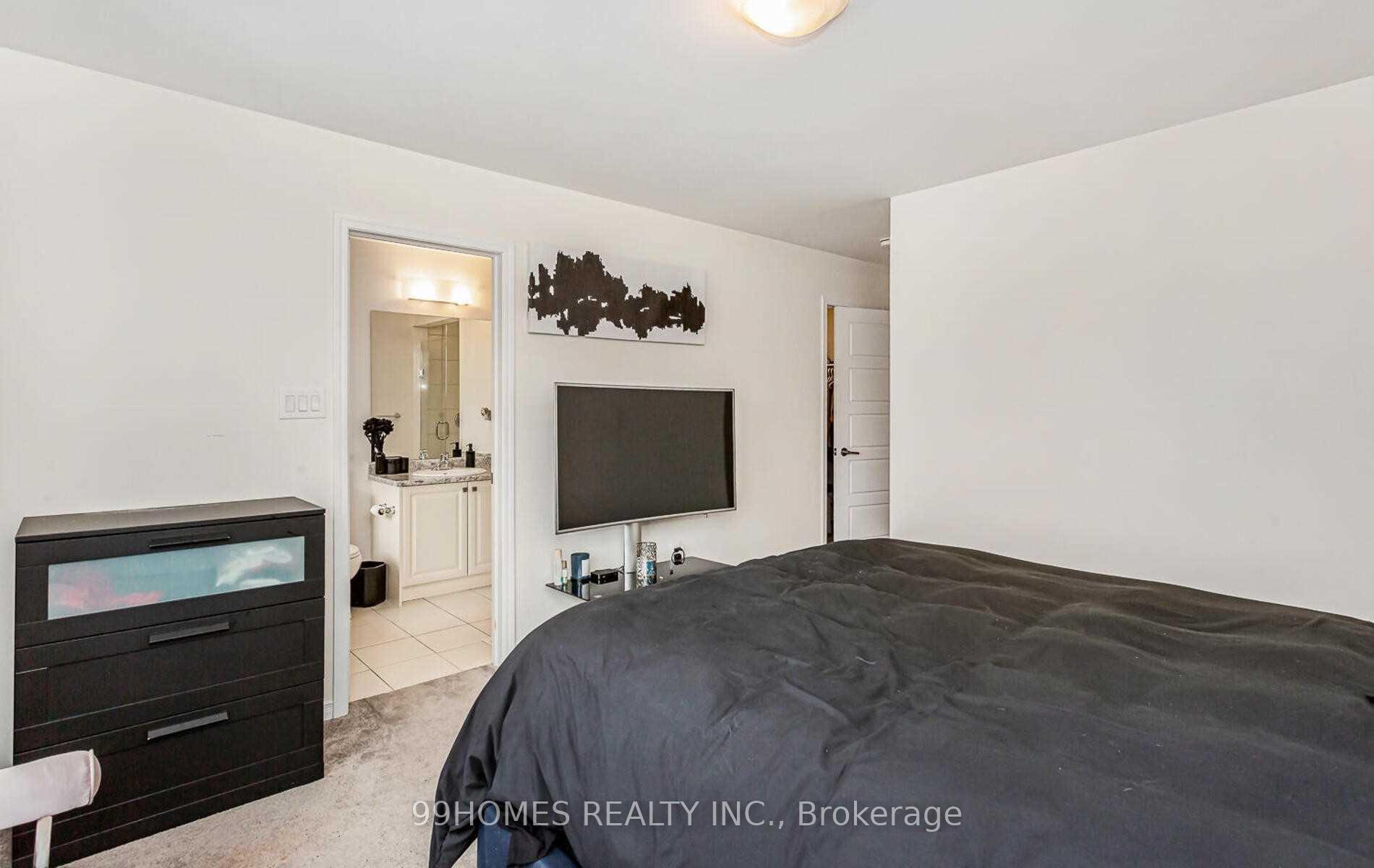 Photo 22 of 7845 Dockweed Drive, Niagara Falls, Brown — HOMEH