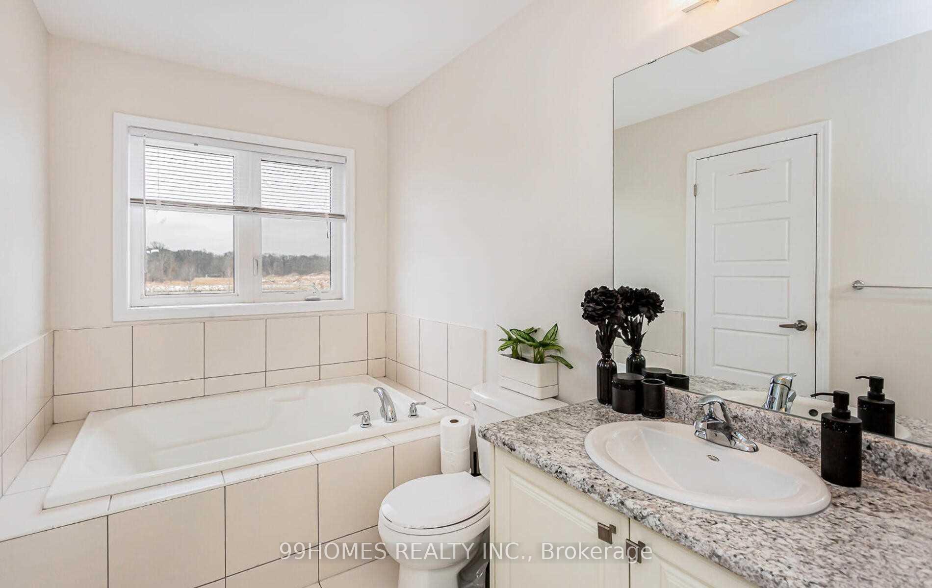 Photo 24 of 7845 Dockweed Drive, Niagara Falls, Brown — HOMEH