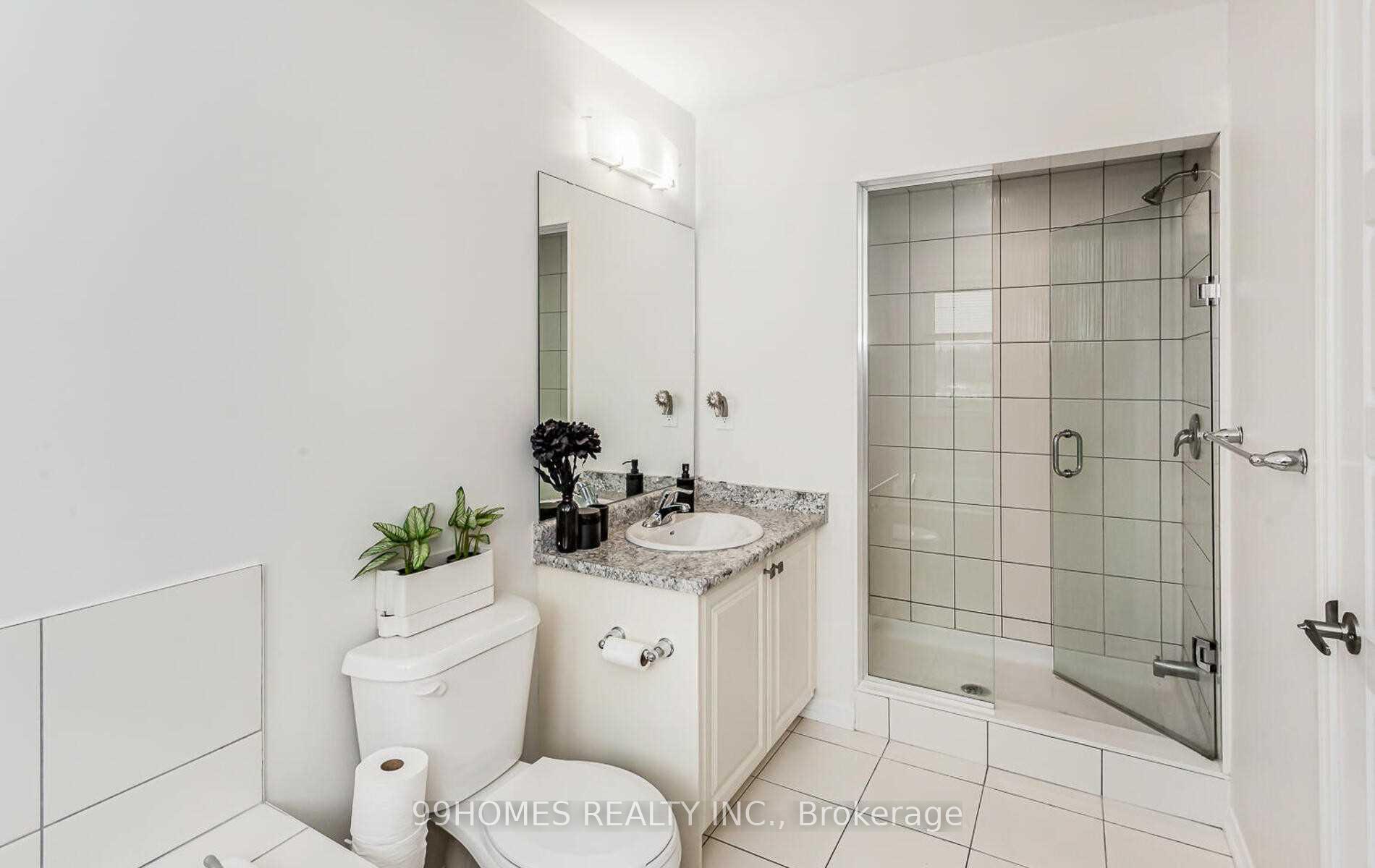 Photo 25 of 7845 Dockweed Drive, Niagara Falls, Brown — HOMEH