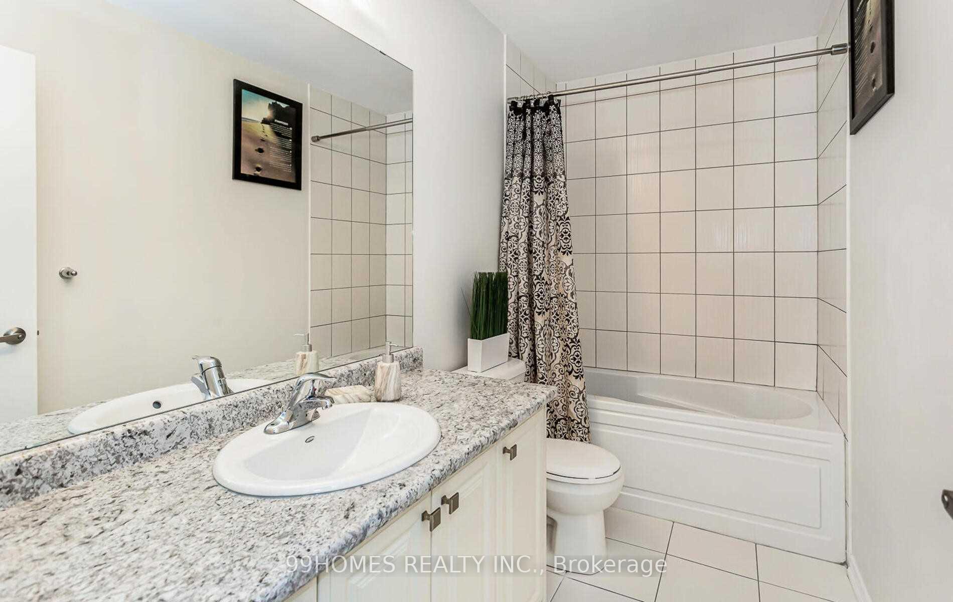 Photo 32 of 7845 Dockweed Drive, Niagara Falls, Brown — HOMEH