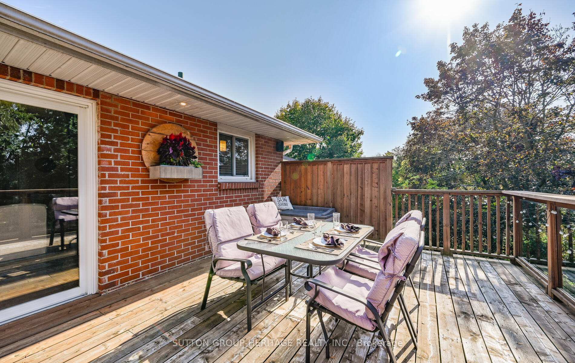 Photo 29 of 452 Elizabeth Street, Oshawa, McLaughlin — HOMEH