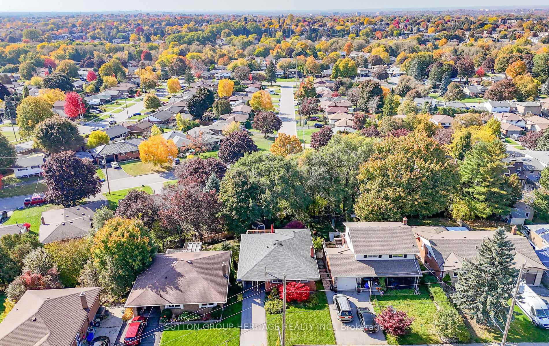 Photo 32 of 452 Elizabeth Street, Oshawa, McLaughlin — HOMEH