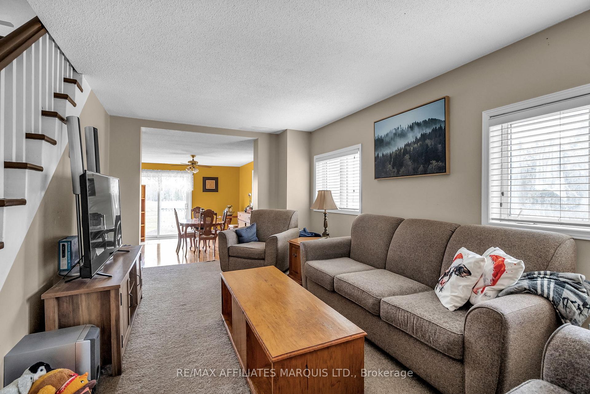 Photo 11 of 16172 Rush city Road, North Stormont, North Stormont (Roxborough) Twp — HOMEH