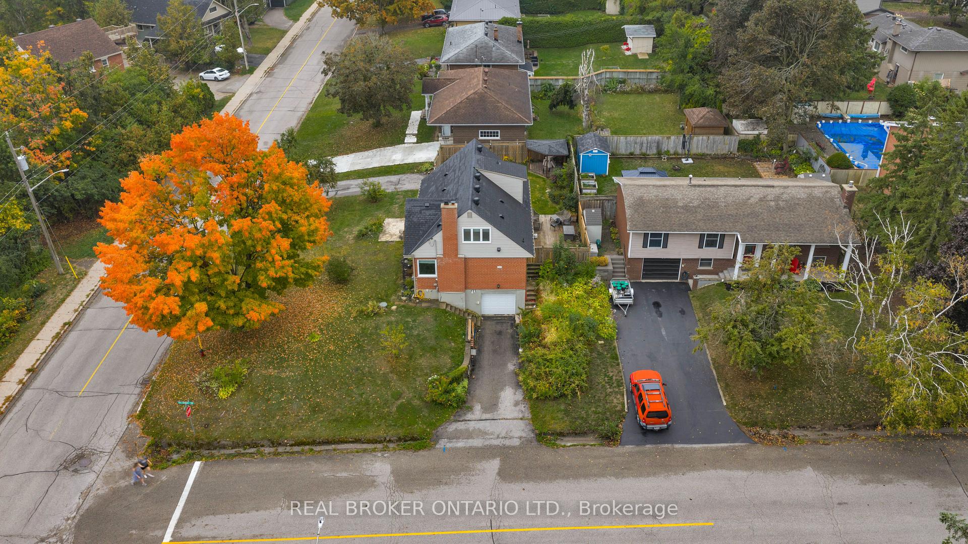 Photo 43 of 106 Brant Street, Orillia — HOMEH