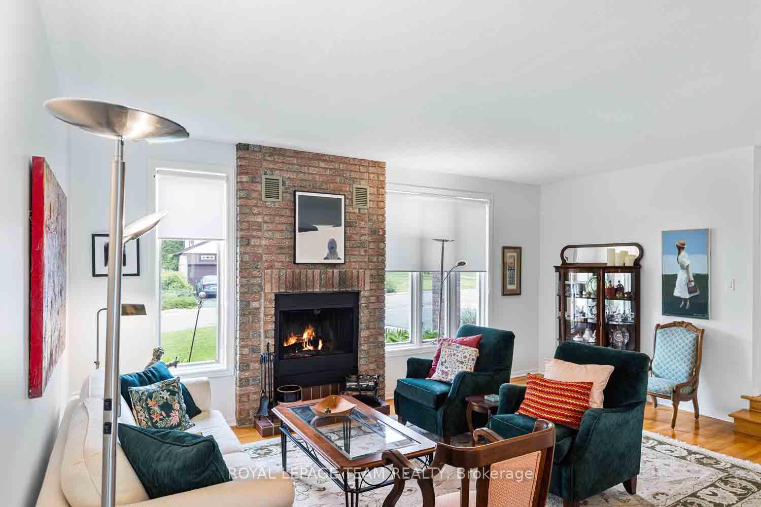 Photo 6 of 940 Beauclaire Drive, Ottawa, Orleans Wood — HOMEH