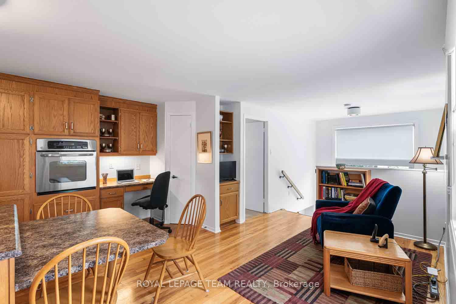 Photo 21 of 940 Beauclaire Drive, Ottawa, Orleans Wood — HOMEH