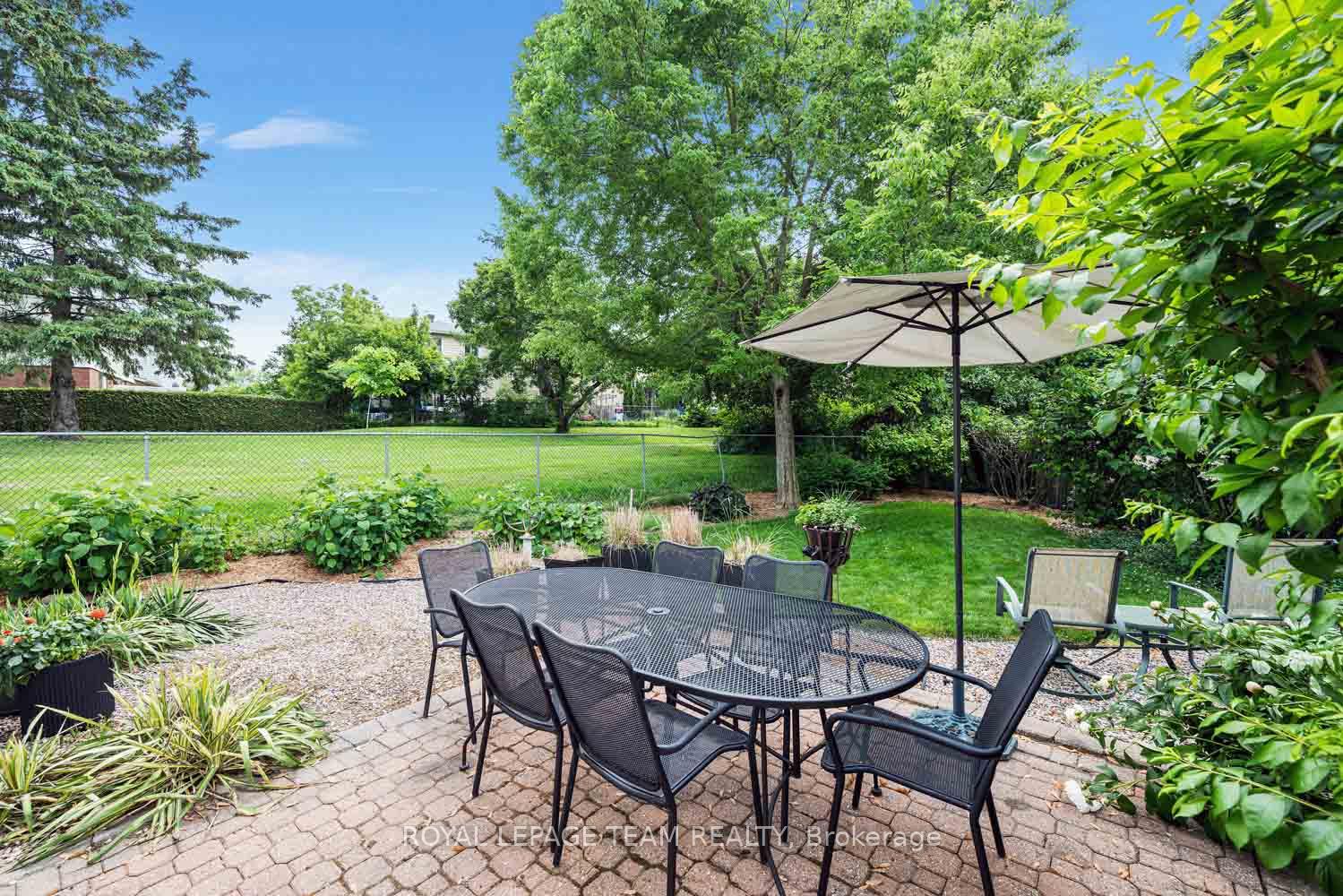 Photo 38 of 940 Beauclaire Drive, Ottawa, Orleans Wood — HOMEH