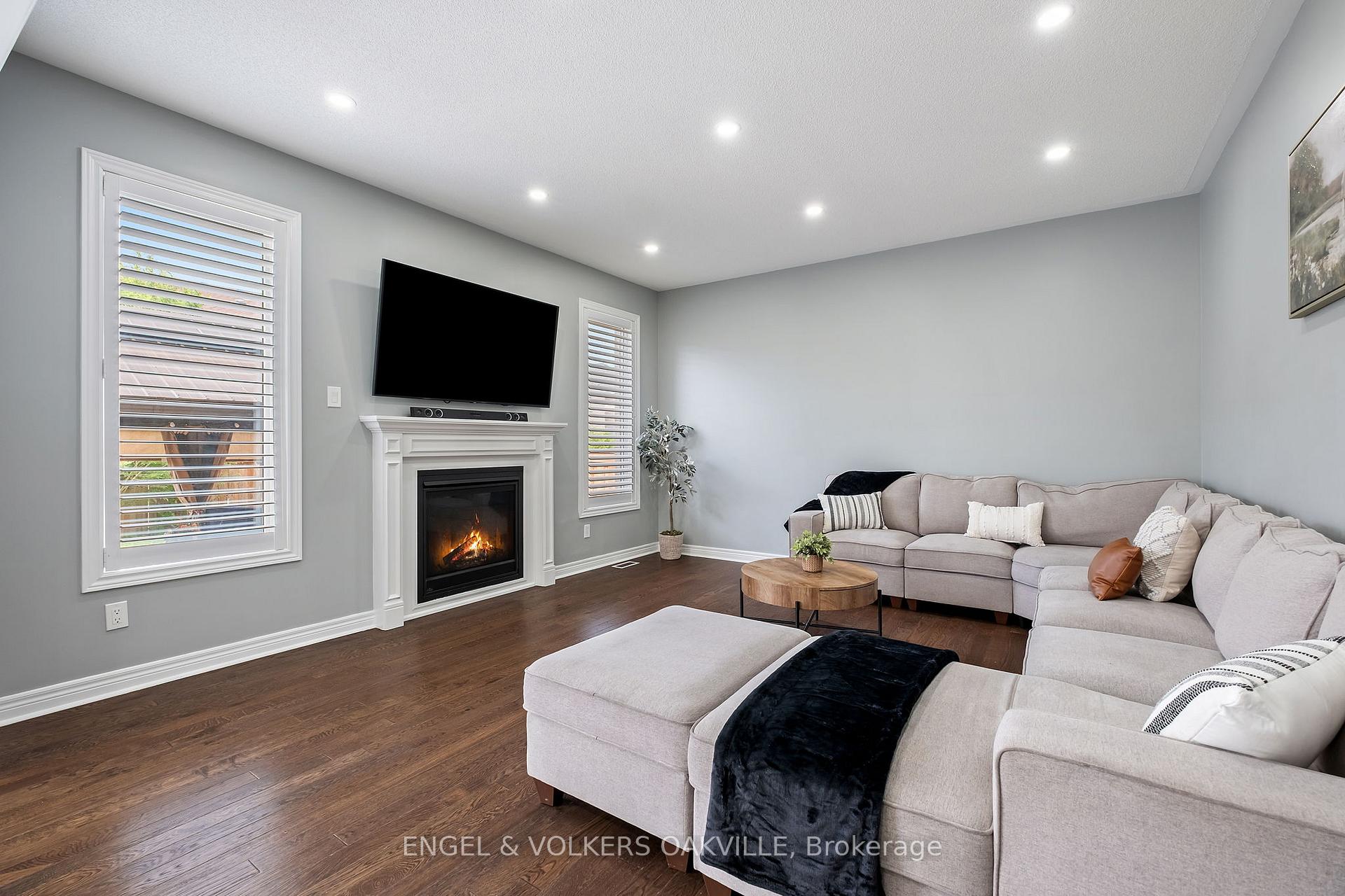 Photo 13 of 157 Sharpe Crescent, New Tecumseth, Tottenham — HOMEH