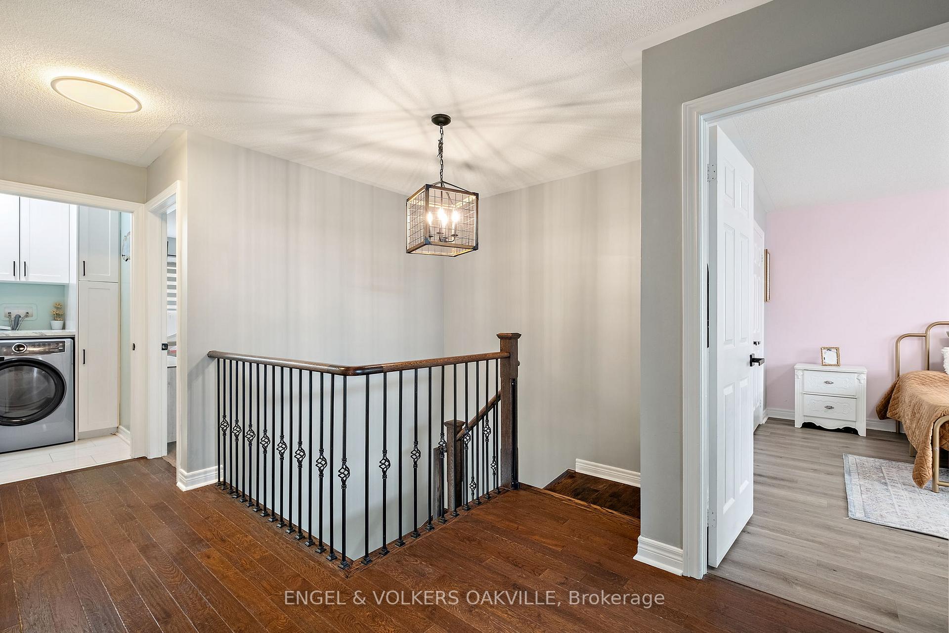 Photo 16 of 157 Sharpe Crescent, New Tecumseth, Tottenham — HOMEH