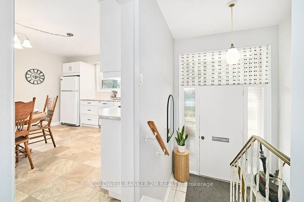 Photo 6 of 657 Balmoral Drive, Oshawa, McLaughlin — HOMEH