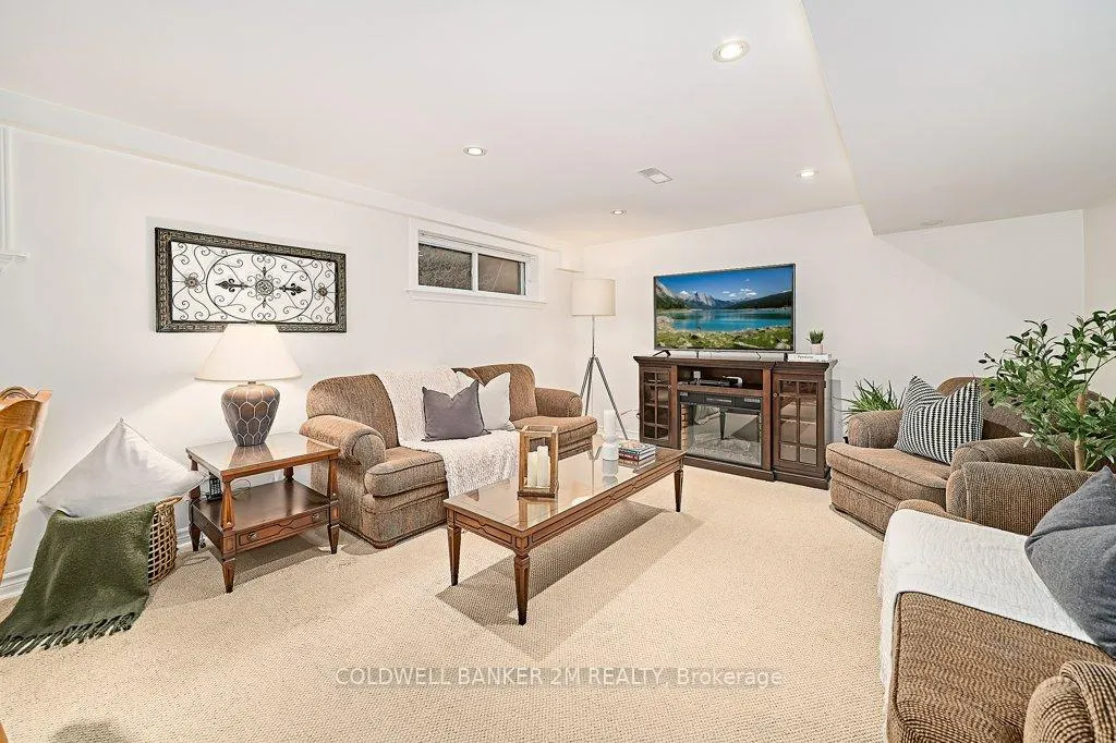 Photo 27 of 657 Balmoral Drive, Oshawa, McLaughlin — HOMEH
