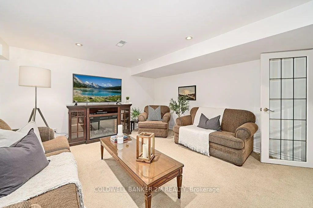 Photo 28 of 657 Balmoral Drive, Oshawa, McLaughlin — HOMEH