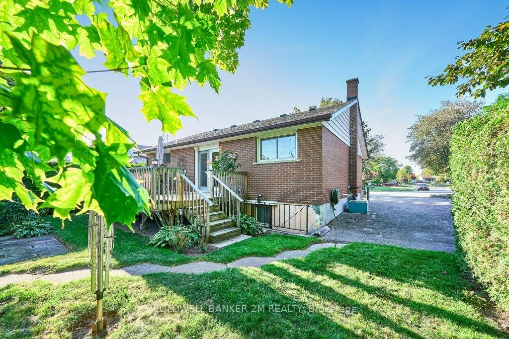 Photo 39 of 657 Balmoral Drive, Oshawa, McLaughlin — HOMEH