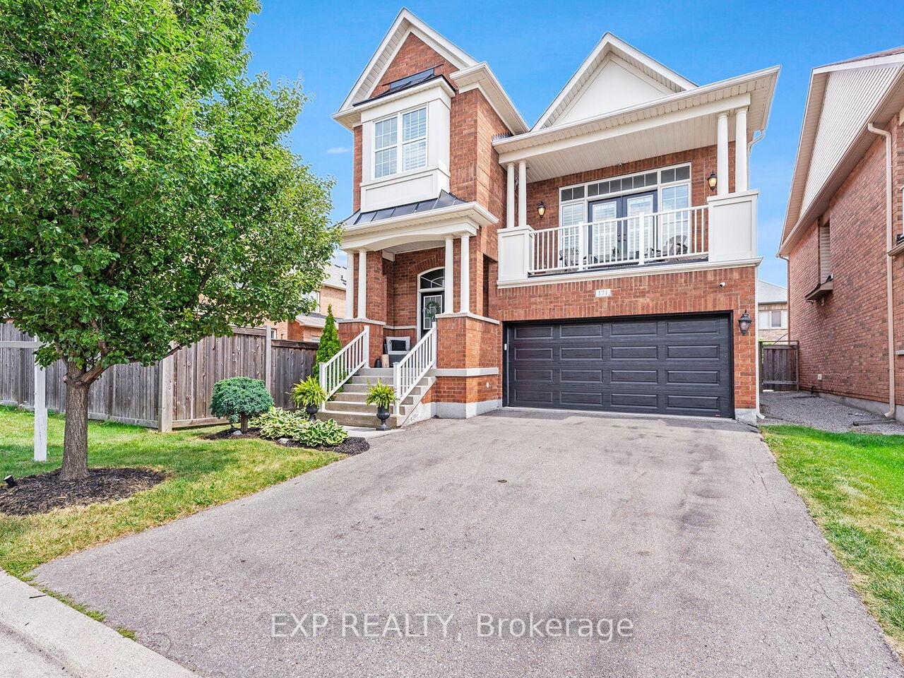 Front of 171 Giddings Crescent