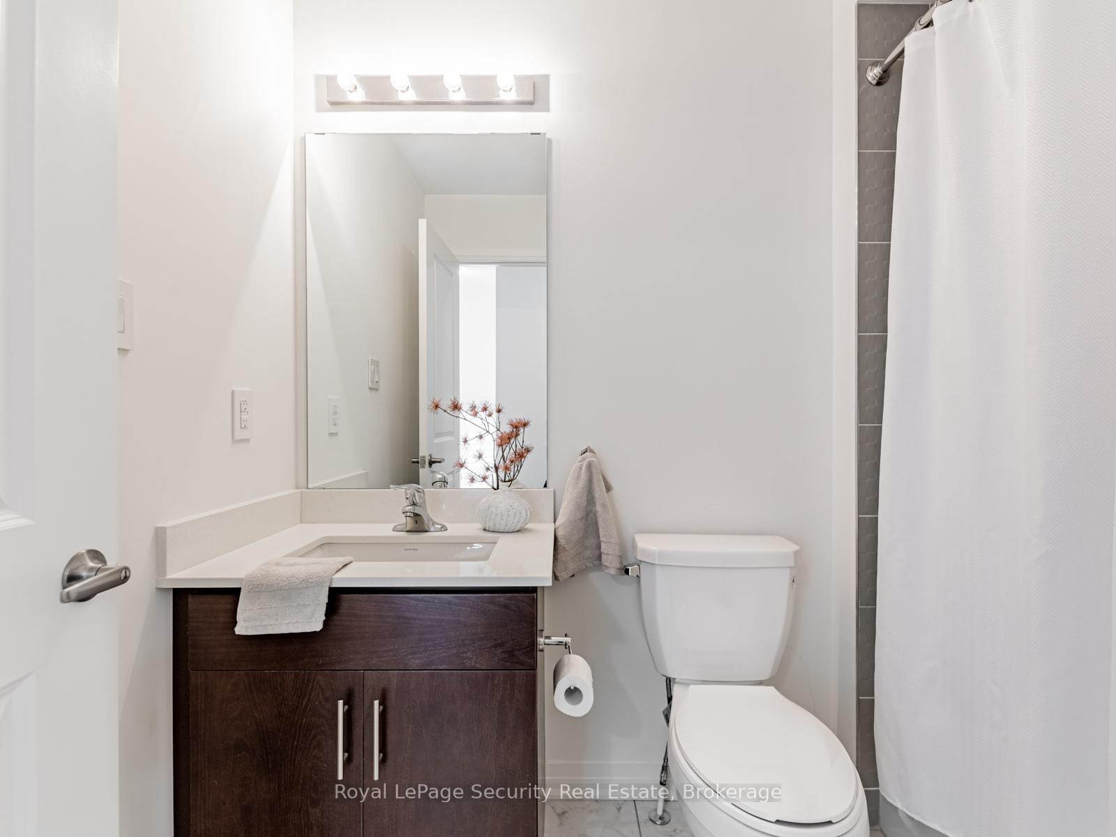 Photo 18 of 98 Casserley Crescent, New Tecumseth, Tottenham — HOMEH