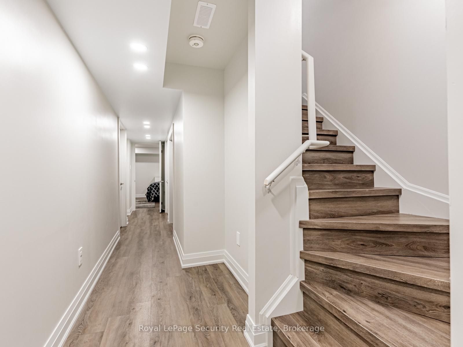 Photo 27 of 98 Casserley Crescent, New Tecumseth, Tottenham — HOMEH
