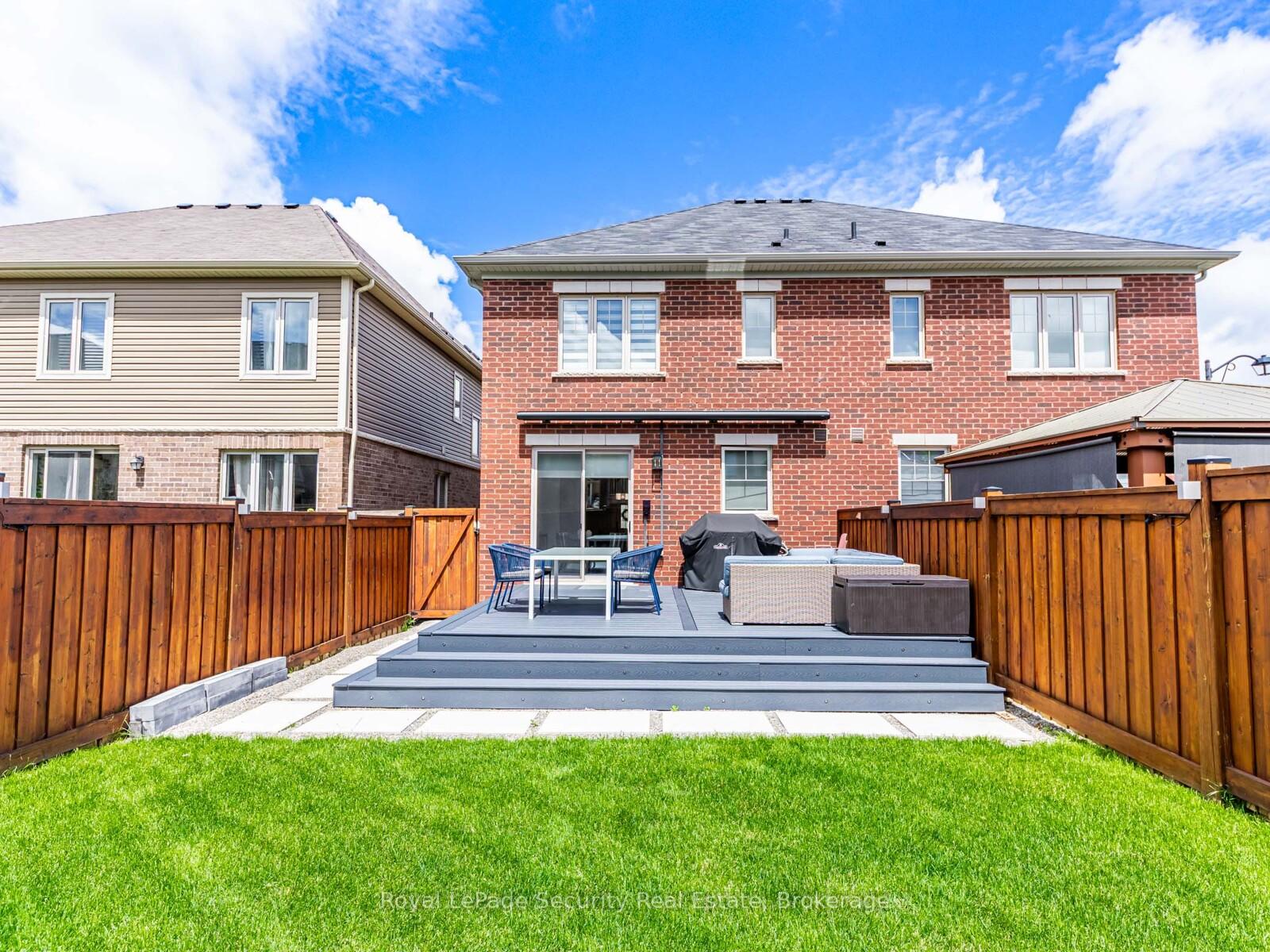 Photo 32 of 98 Casserley Crescent, New Tecumseth, Tottenham — HOMEH