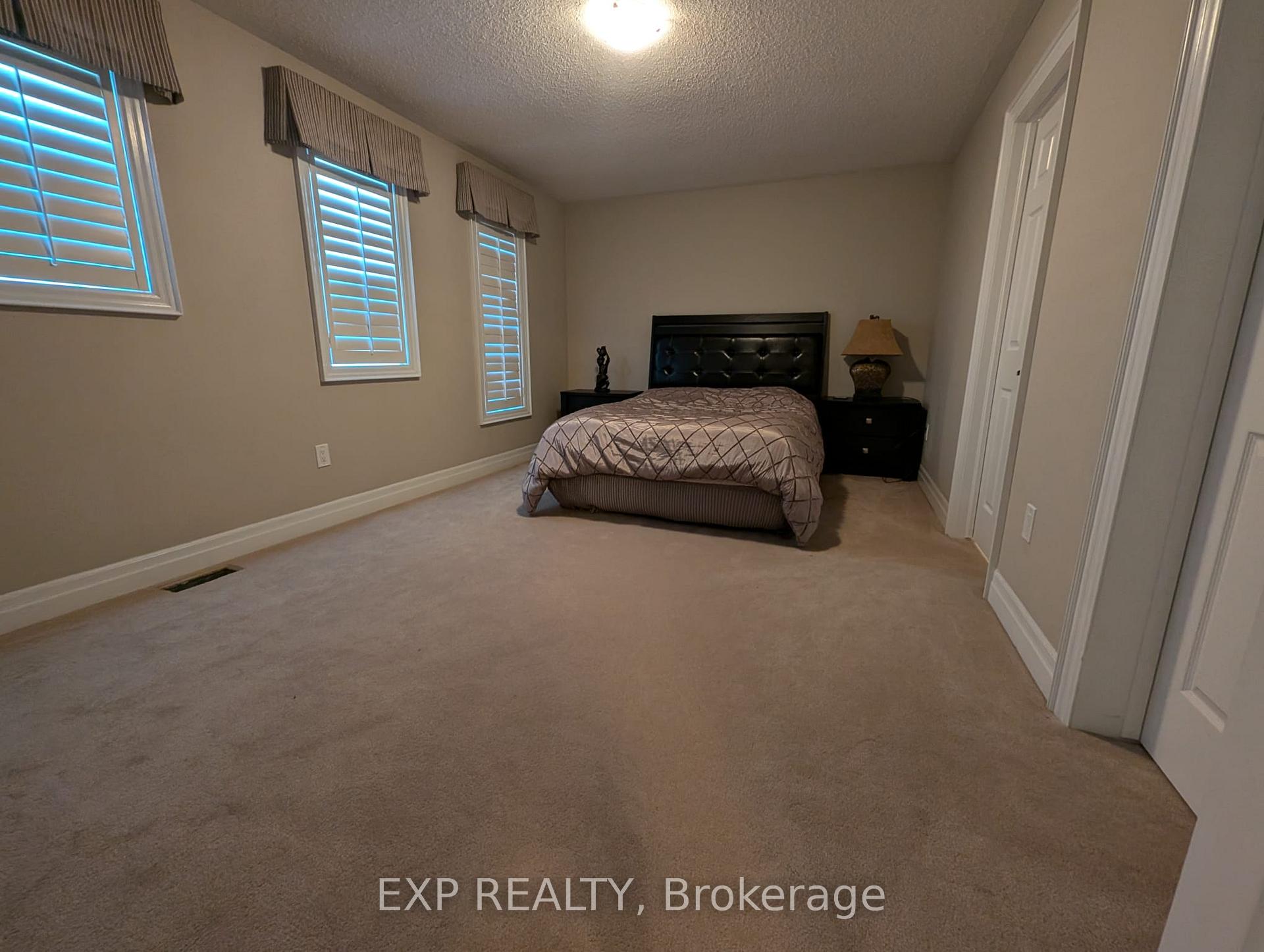 Photo 6 of 447 Wettlaufer Terrace, Milton, Scott — HOMEH
