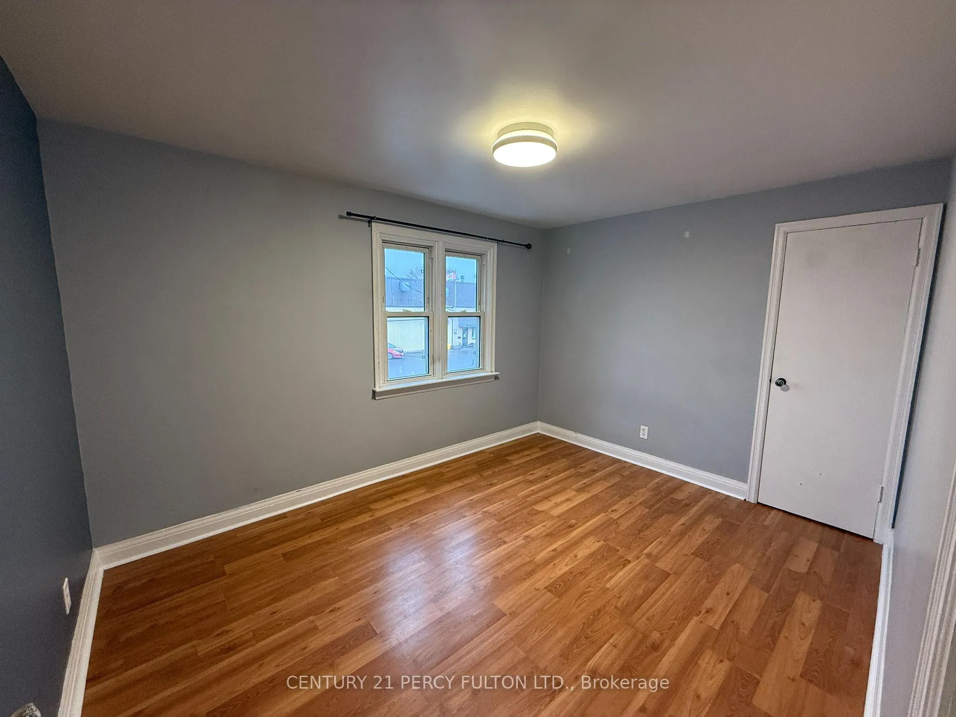 Photo 7 of 248 Toronto Avenue, Oshawa, Central — HOMEH