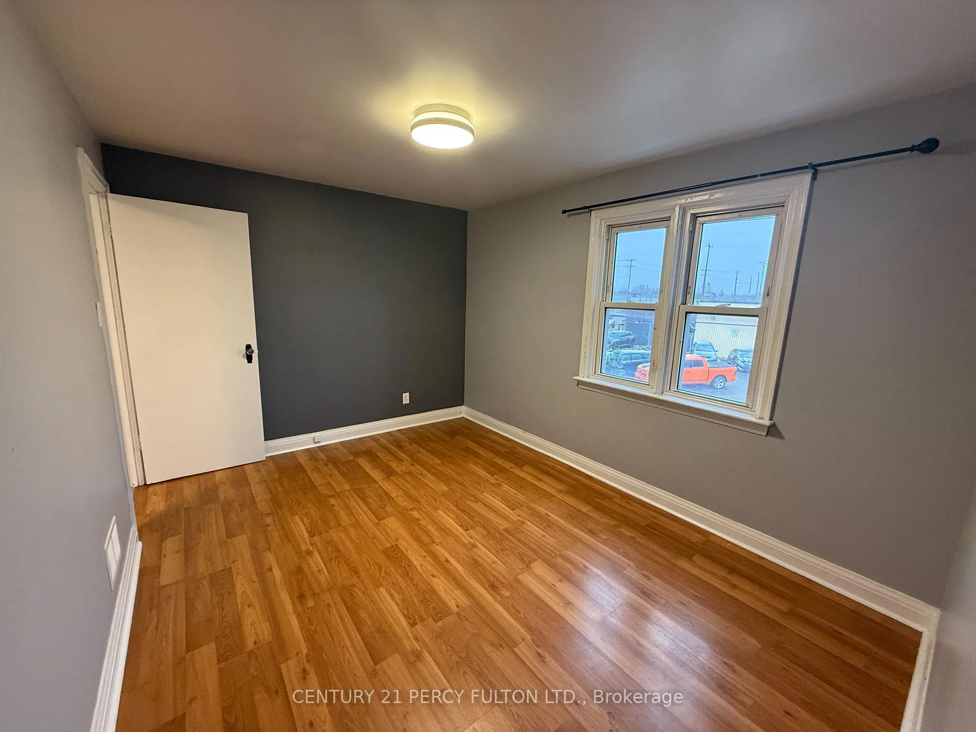 Photo 8 of 248 Toronto Avenue, Oshawa, Central — HOMEH