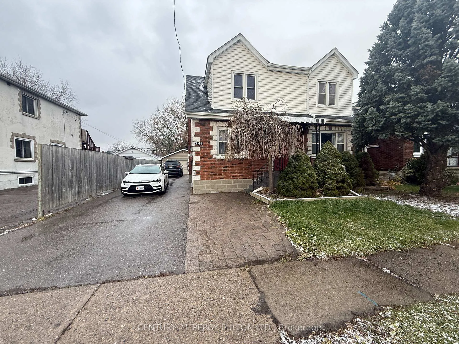 Photo 12 of 248 Toronto Avenue, Oshawa, Central — HOMEH