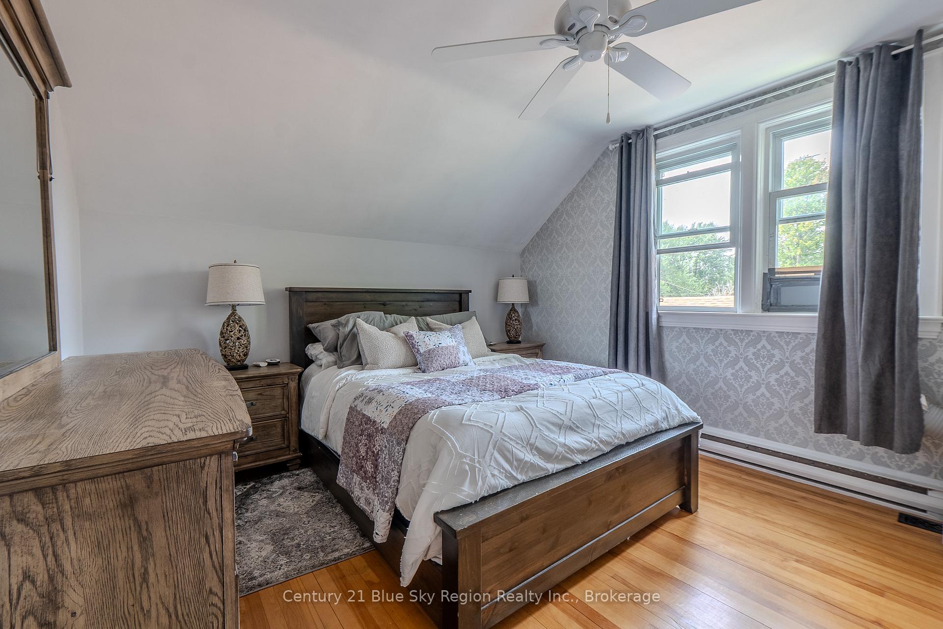 Photo 18 of 56 Whitney Avenue, North Bay, Ferris — HOMEH