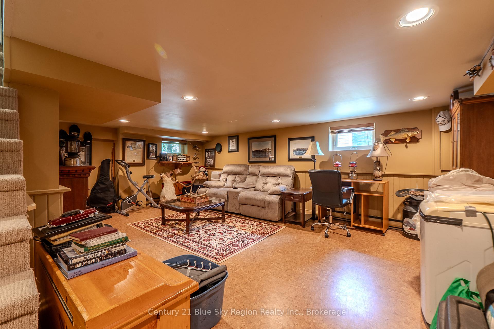 Photo 22 of 56 Whitney Avenue, North Bay, Ferris — HOMEH