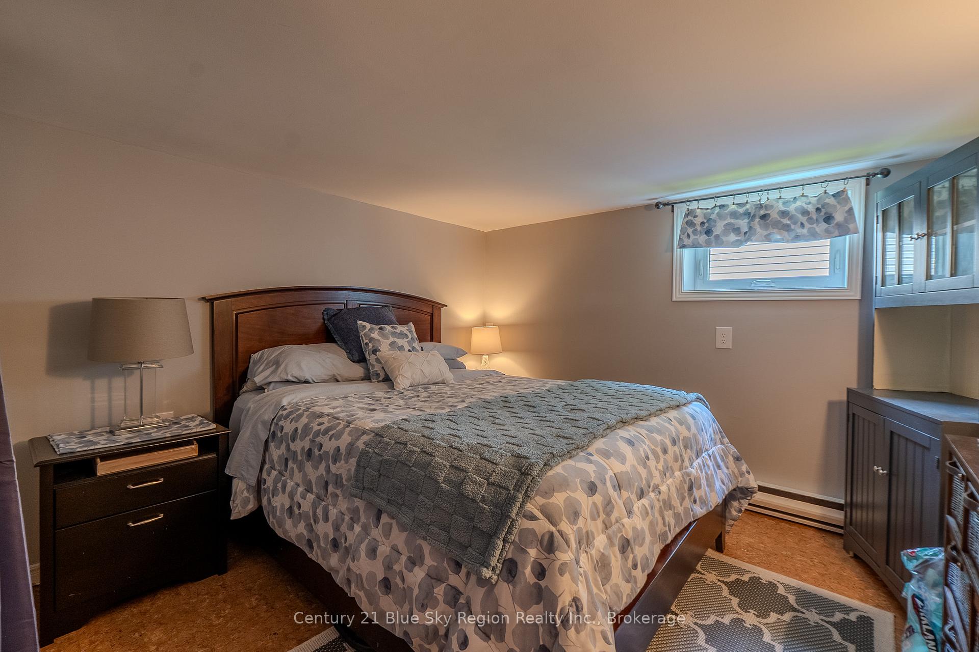 Photo 24 of 56 Whitney Avenue, North Bay, Ferris — HOMEH