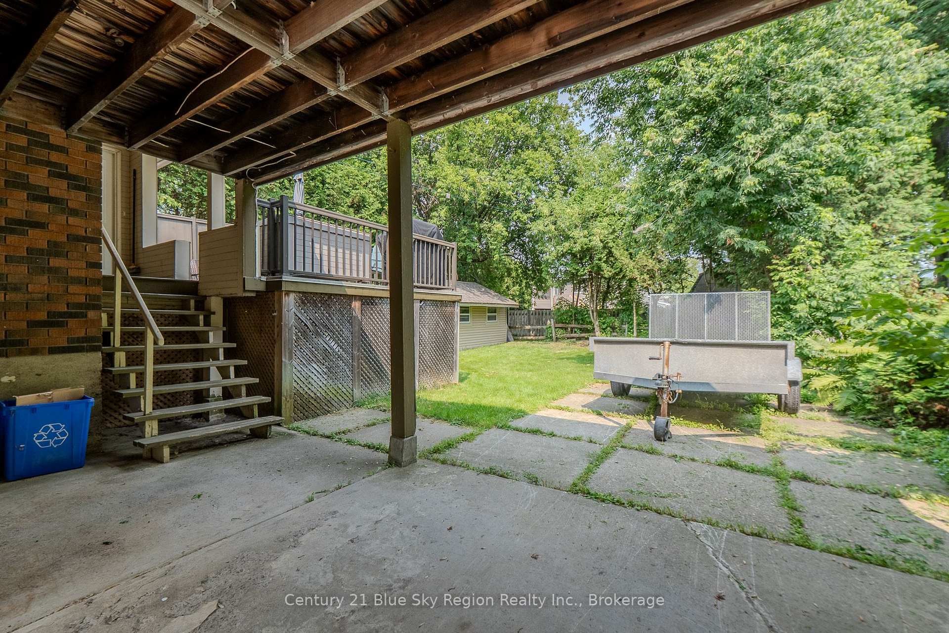 Photo 34 of 56 Whitney Avenue, North Bay, Ferris — HOMEH